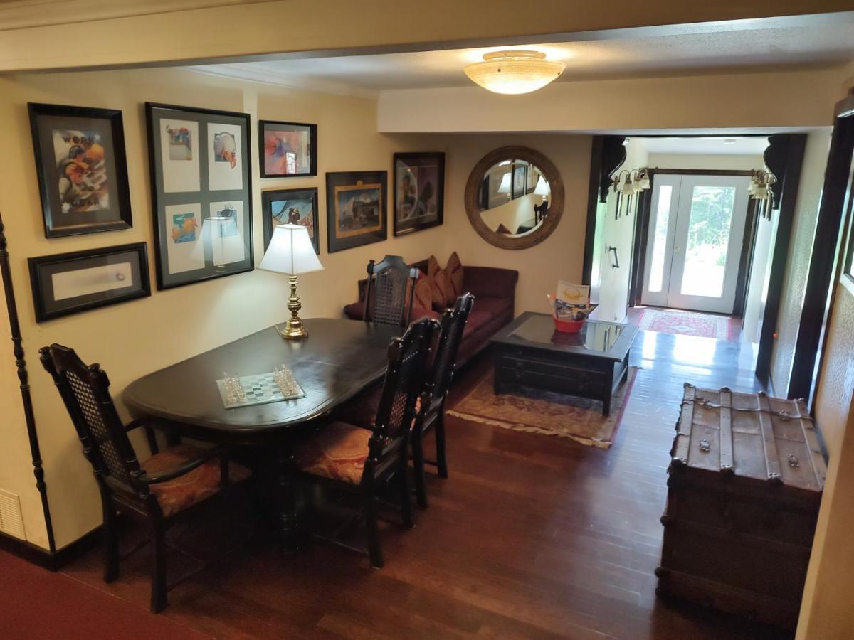 Coeur De Lion Bnb คอร์ดาลีน ภายนอก รูปภาพ