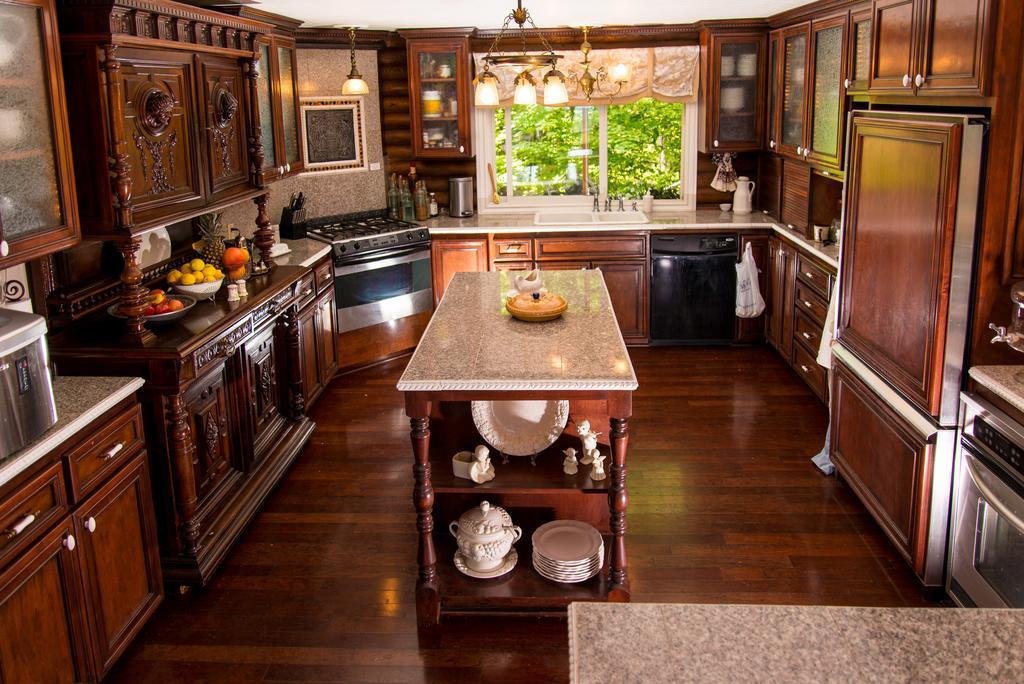 Coeur De Lion Bnb คอร์ดาลีน ภายนอก รูปภาพ
